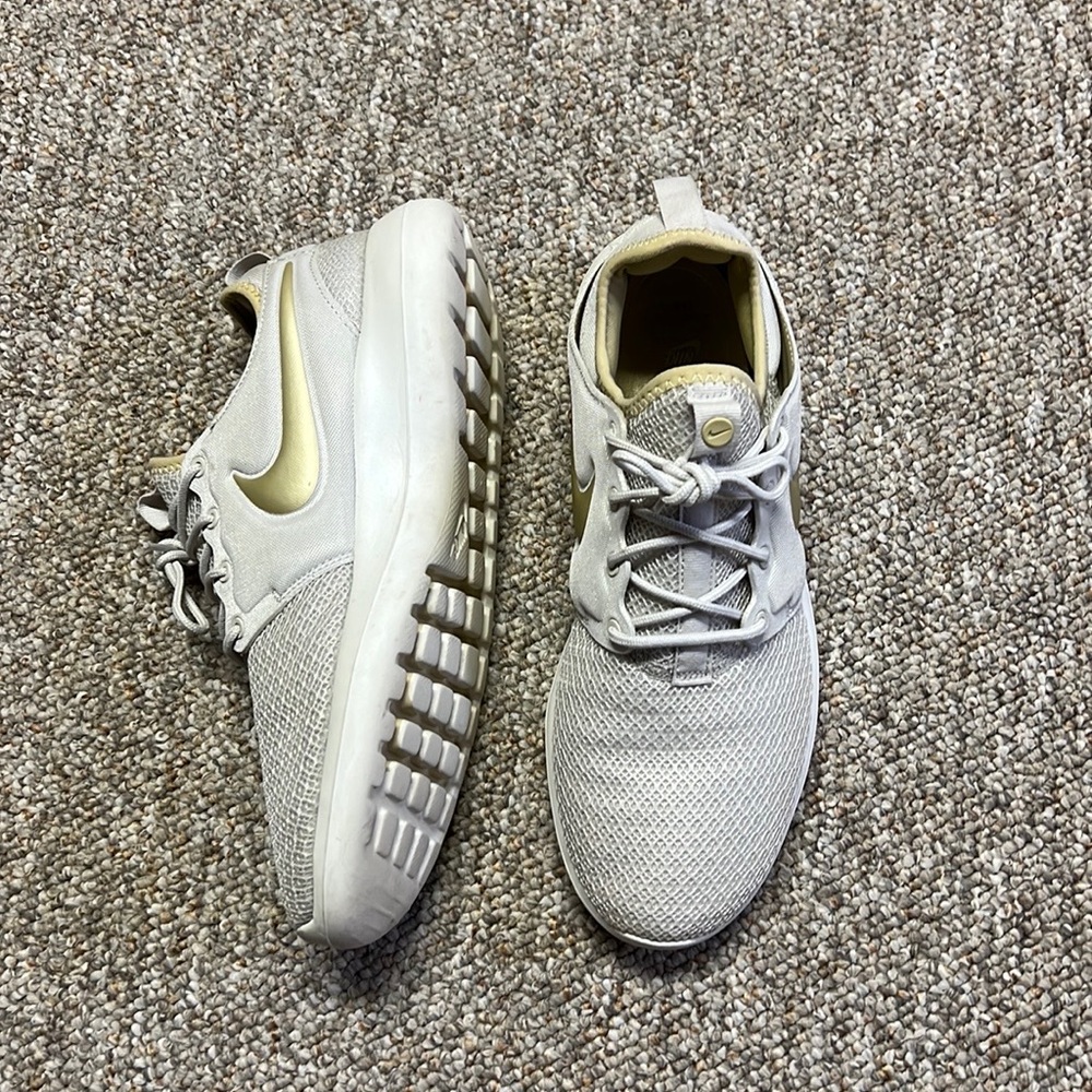 Nike Gray and Gold Women's Sneakers size 11